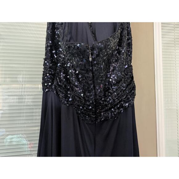 Cachet Navy Blue Sequin Top Maxi Dress Formal Gown Mother Of Bride Wedding Sz. 8 - Picture 5 of 9